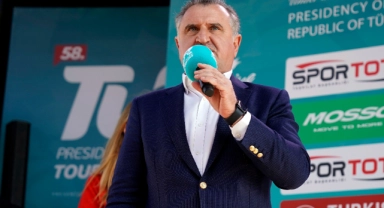 Bakan Bak'tan A Milli Takım’a destek mesajı