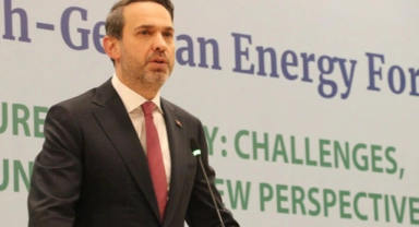 Bakan Bayraktar: " Enerji bağımlılığını azaltmaya çalışıyoruz"