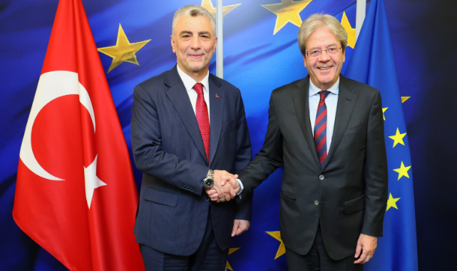 Bakan Bolat, Paolo Gentiloni ile görüştü
