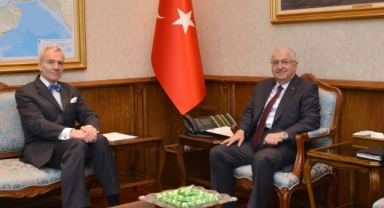 Bakan Güler, Estonya Büyükelçisi Reinart’ı kabul etti