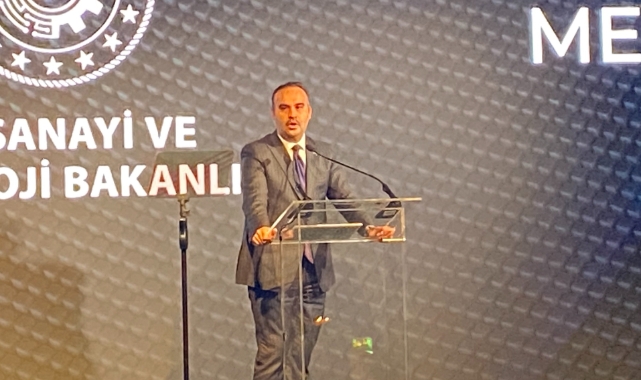 Bakan Kacır:"Teknoloji trendlerine yön veren bir Türkiye için çalışacağız"