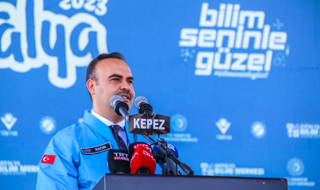Bakan Kacır: "Ülkemizi küresel bir üretim üssü haline getiriyoruz"