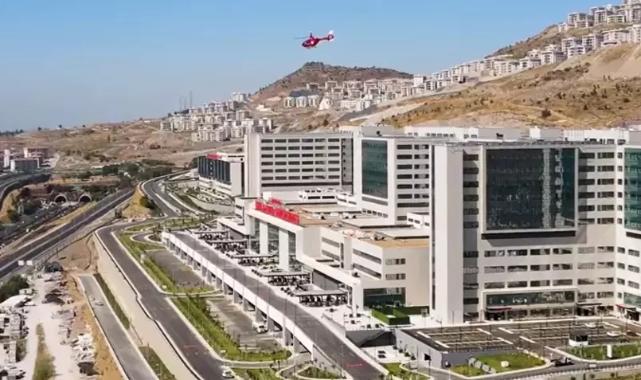 Bakan Koca: İzmir Şehir Hastanesi, yarın hasta kabulüne başlıyor