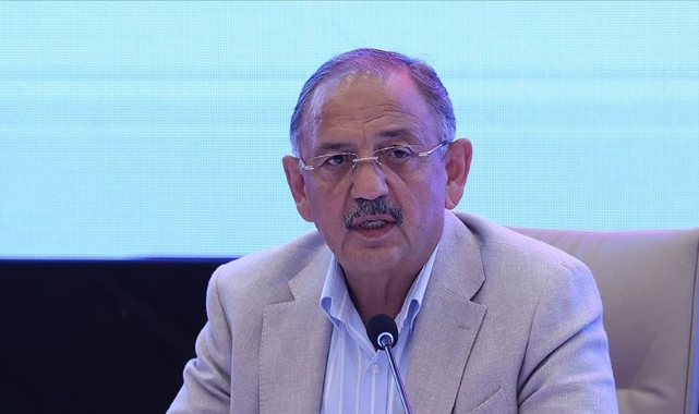 Bakan Özhaseki: "Tek çare kentsel dönüşüm"