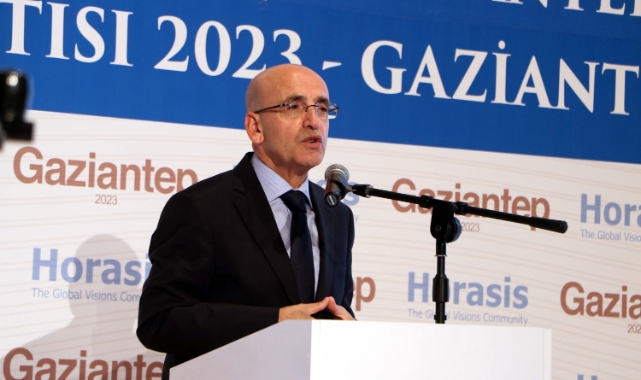 Bakan Şimşek: "Enflasyon ile mücadele en önemli önceliktir"