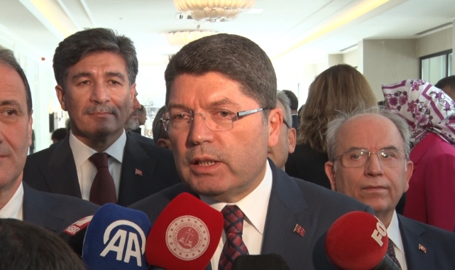 Bakan Tunç: "Türkiye'yi huzurlu bir geleceğe götüreceğiz"