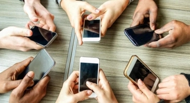 Bakan Uraloğlu duyurdu! Gençlere ücretsiz internet bu ay başlıyor