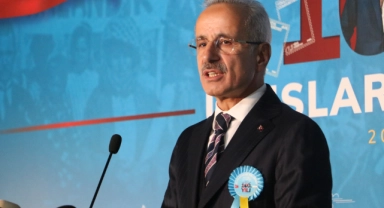 Bakan Uraloğlu: İsrail'in hastane saldırısı tarihi pul ile hatırlanacak