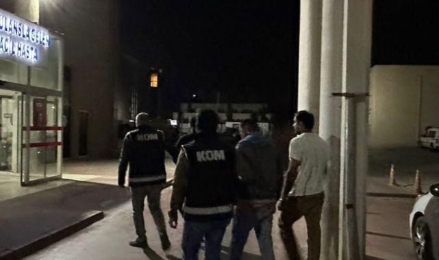 Balıkesir'de 23 düzensiz göçmen yakalandı