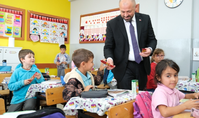 Başkan Aykurt öğrencinin seçim vaadini gerçekleştirdi