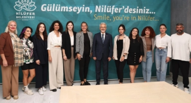 Başkan Erdem yoga eğitmenlerine teşekkür etti