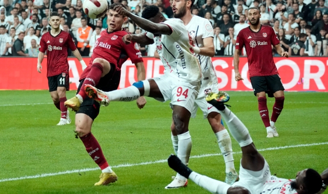 Beşiktaş, Gaziantep maçında ilk düdük çaldı