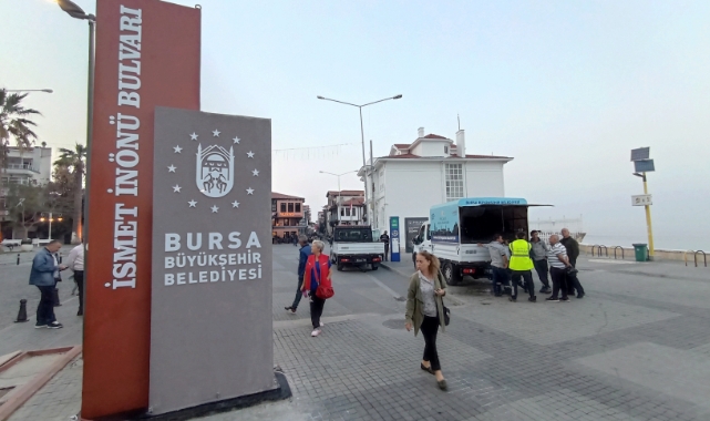 Bursa Büyükşehir Belediyesi'den Mudanya Belediyesi'ne tabela eleştirisi