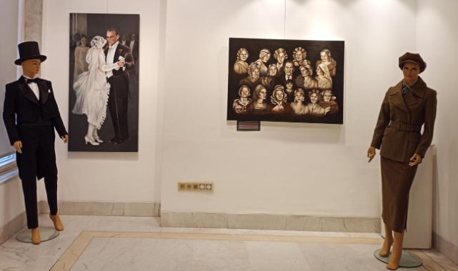Bursa'da Cumhuriyetin 100. yılı sergisi sanatseverlerle buluştu