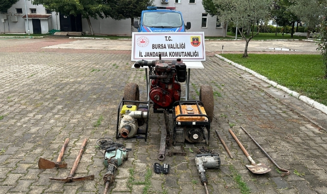 Bursa'da define arayanlara Jandarma'dan baskın!