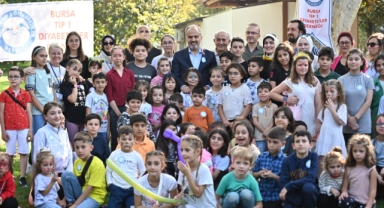 Bursa'da diyabetli çocuklar şenlikte doyasıya eğlendi