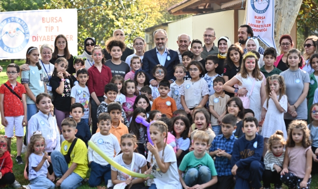 Bursa'da diyabetli çocuklar şenlikte doyasıya eğlendi