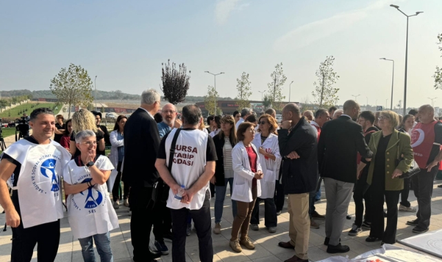 Bursa'da doktorlar şiddete karşı ayaklandı