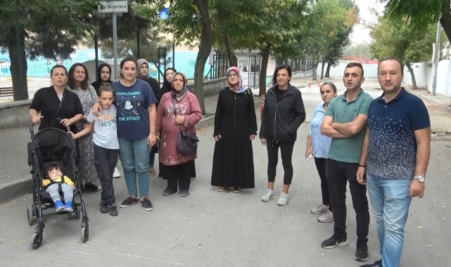 Bursa'da okul kentsel dönüşümün gölgesinde elektriksiz kaldı