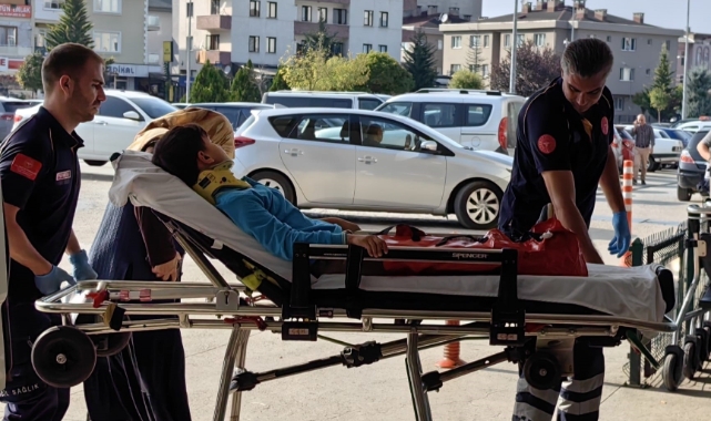 Bursa'da sürücü bisikletli çocuğa çarpıp kaçtı!