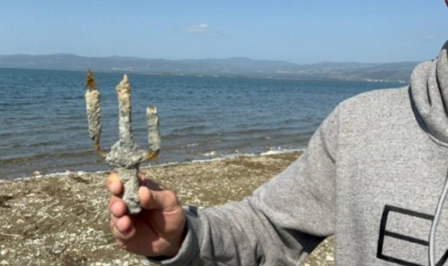 Bursa İznik Gölü'nde mızrak ucu bulundu