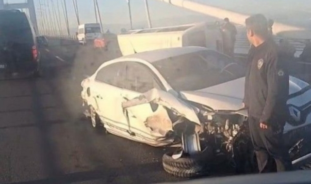 Bursa yolunda kaza! 9 kişi yaralandı