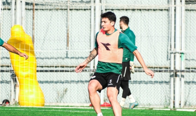 Bursaspor, çalışmaları hız kesmiyor