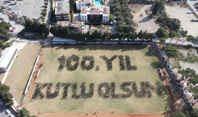 Çeşme'de  100. yılı kutlamaları
