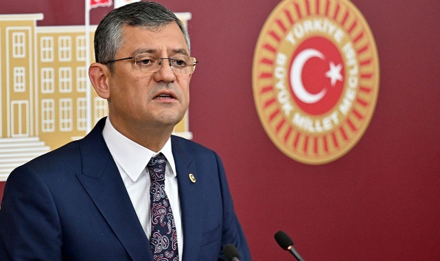 CHP'li Özel, görevi bıraktığını açıkladı