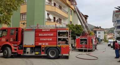 Çorum'da korkutan çatı yangını