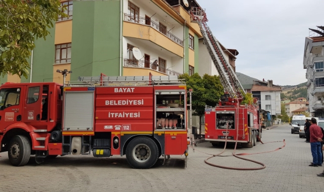 Çorum'da korkutan çatı yangını