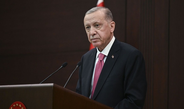 Cumhurbaşkanı Erdoğan, Malezya Başbakanı İbrahim’i kabul etti
