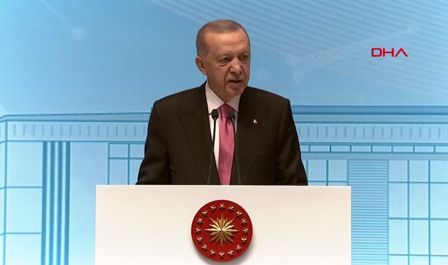 Cumhurbaşkanı Erdoğan: "Prangaların sökülüp atılma vakti geldi"