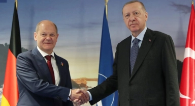 Cumhurbaşkanı Erdoğan, Scholz ile görüştü