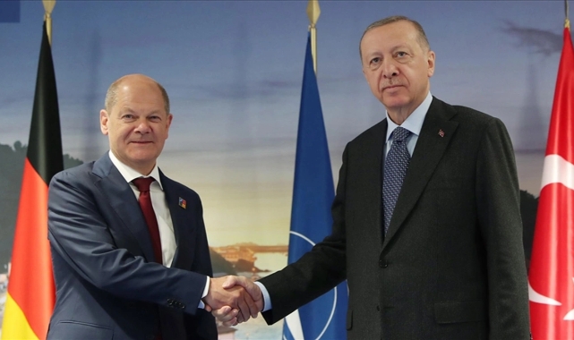Cumhurbaşkanı Erdoğan, Scholz ile görüştü