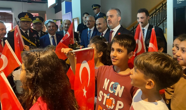 Cumhuriyet Ressamı Şefik Bursalı’nın Sergisi Açıldı