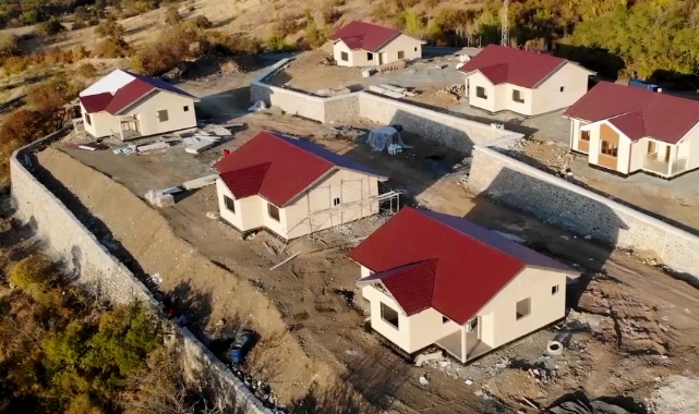 Deprem bölgesine 100 bin çelik ev müjdesi!