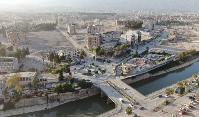 Depremin ardından Hatay'da yıkımın izleri!