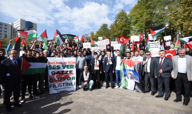 Düzce'de öğrenciler İsrail saldırılarını protesto etti