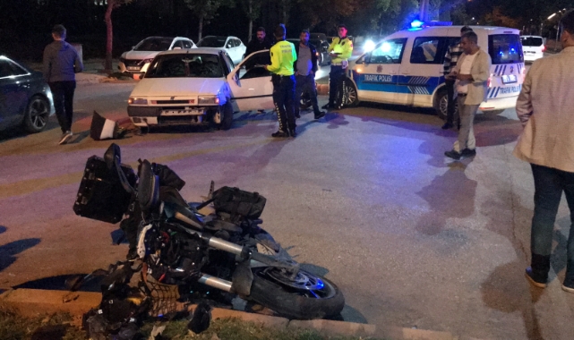 Elazığ’da motosiklet ile otomobil çarpıştı!