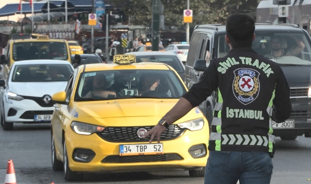 Eminönü'nde taksilere denetim