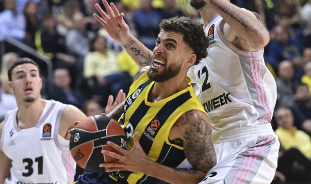 Fenerbahçe, 101 sayı attığı maçta Asvel'i yendi