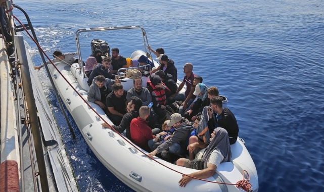 Fethiye’de 26 düzensiz göçmen kurtarıldı