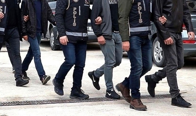 FETÖ operasyonları devam ediyor: 15 gözaltı