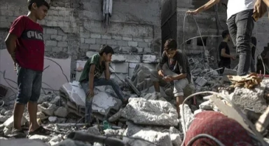 Gazze'de can kaybı 4 bin 137'ye yükseldi
