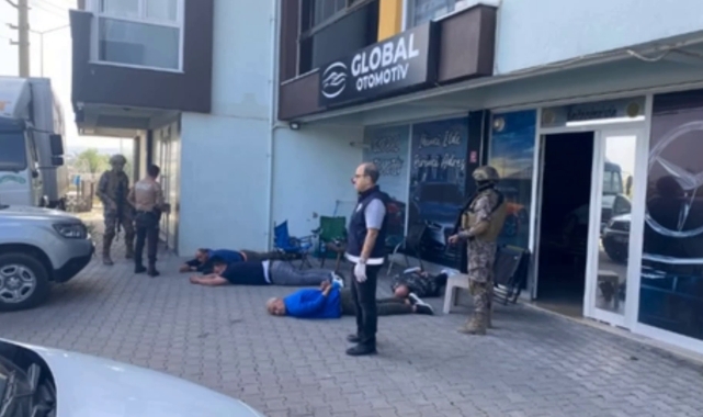 Gönen'de çeşitli suçlara karışan 3 kişi yakalandı