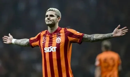 Galatasaray taraftarına seslendi: "Çok mutluyum"