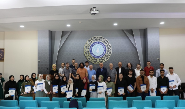 İlahiyat Fakültesi öğrencilerinin projeleri onaylandı