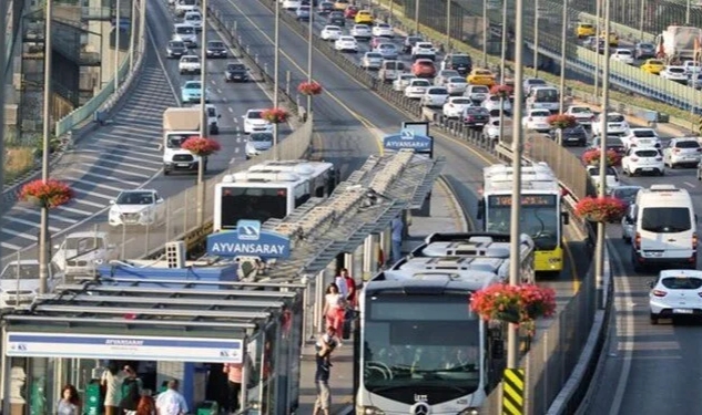 İstanbul'da hafta sonu toplu taşıma ücretsiz
