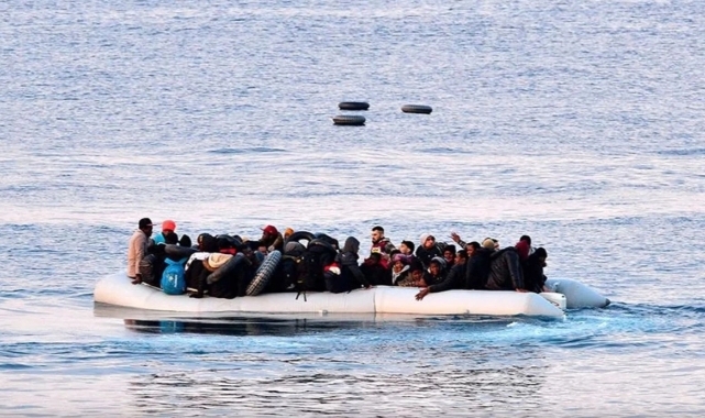 İzmir'de 370 göçmen yakalandı!